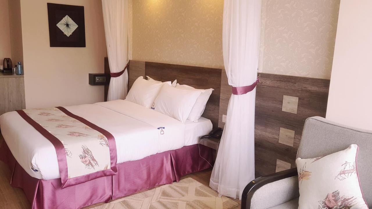 נקורו Merica Hotel מראה חיצוני תמונה